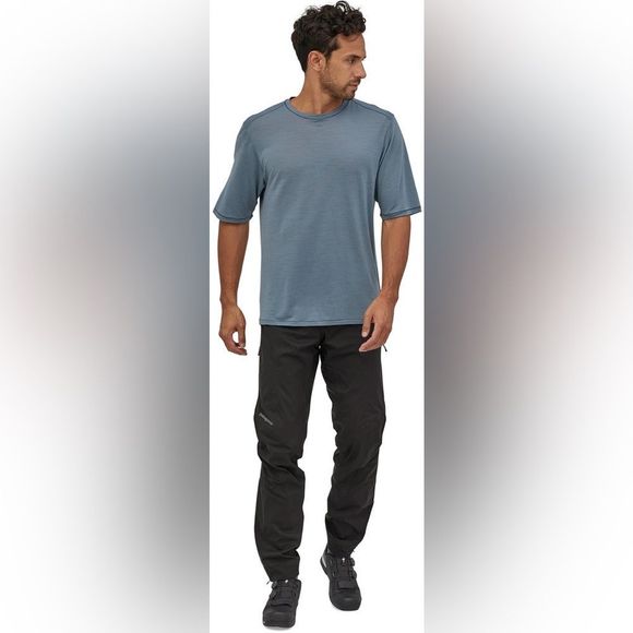 Patagonia Black Hiking Pants tapered tailored leg thigh logo pull on size small - Picture 1 of 12